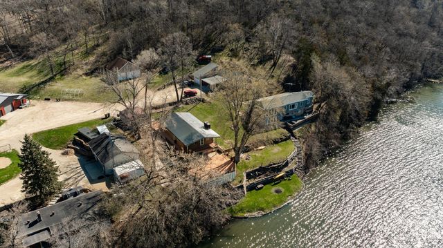 12407 Oak Lodge Lane NE, Rochester, MN 55906
