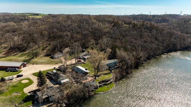 12407 Oak Lodge Lane NE, Rochester, MN 55906
