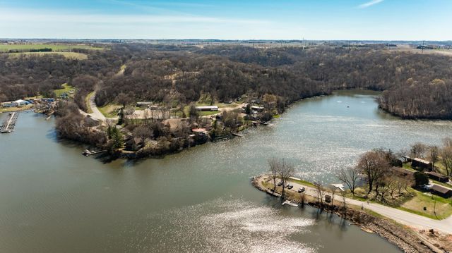 12407 Oak Lodge Lane NE, Rochester, MN 55906
