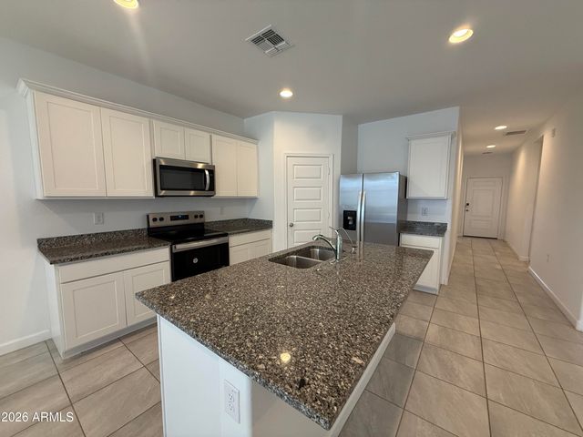 1723 W Sombra Avenue, Apache Junction, AZ 85120