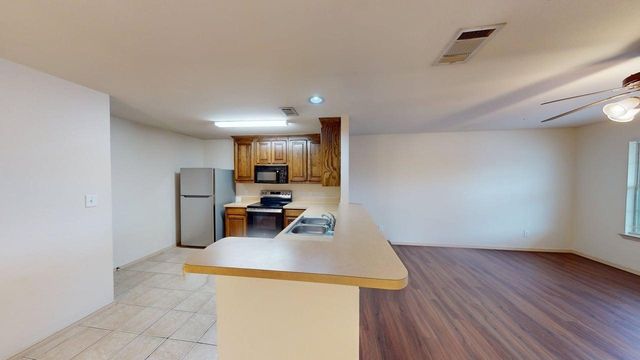 2335 Elm, Denton, TX 76201