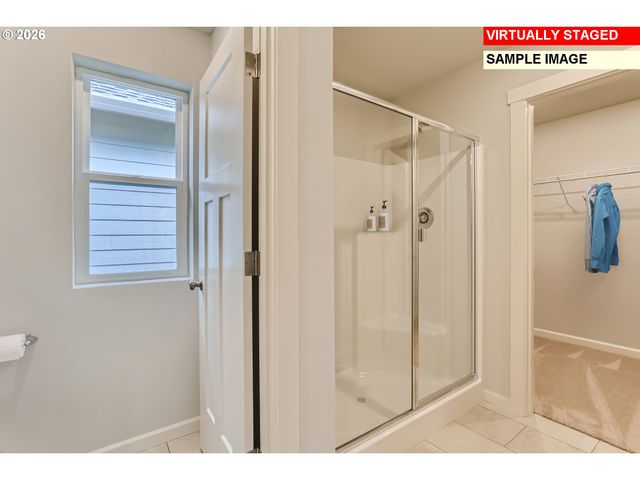 1068 LEGACY St, Eugene, OR 97402