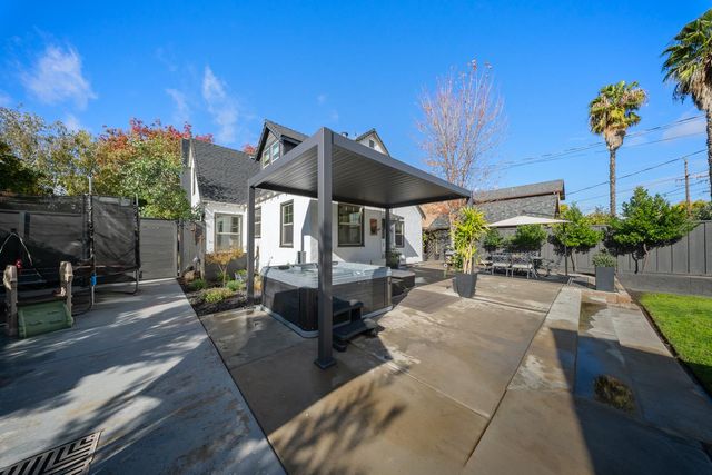 530 MYRTLE Ave, Modesto, CA 95350