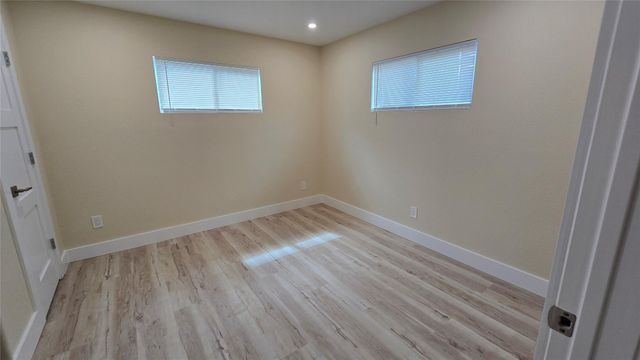 7318 La Salette Street B, Houston, TX 77021