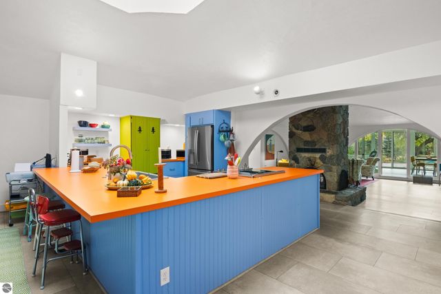 2488 W Trumbull Road, Maple City, MI 49664