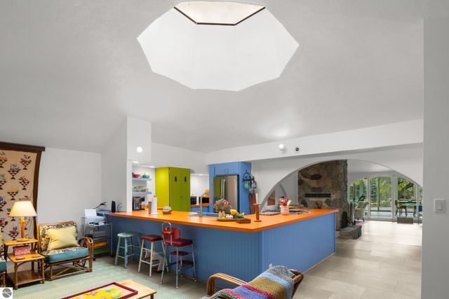 2488 W Trumbull Road, Maple City, MI 49664