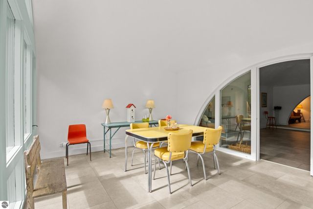 2488 W Trumbull Road, Maple City, MI 49664