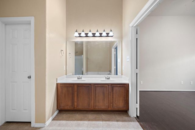 10530 Willow Park Green, Houston, TX 77070