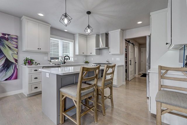 2701 W FALLEN OAK DRIVE, Appleton, WI 54913