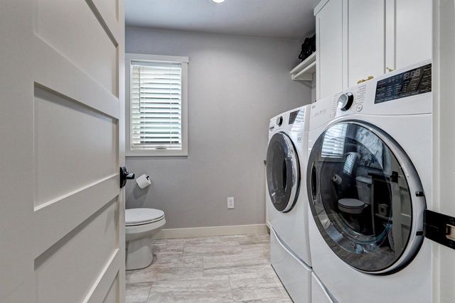 2701 W FALLEN OAK DRIVE, Appleton, WI 54913