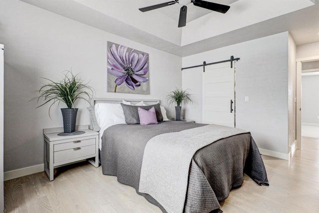 2701 W FALLEN OAK DRIVE, Appleton, WI 54913