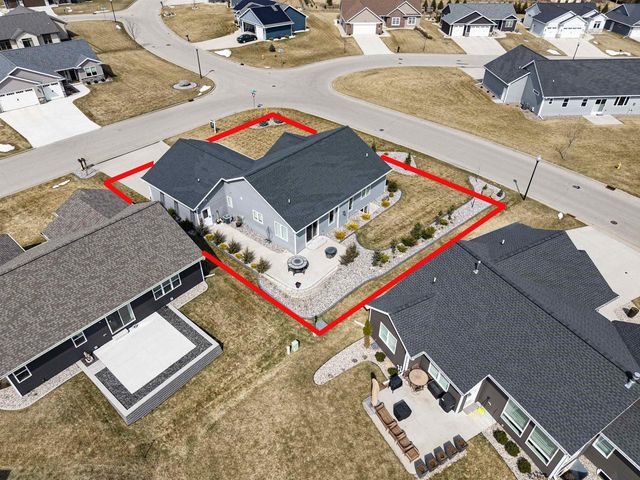 2701 W FALLEN OAK DRIVE, Appleton, WI 54913