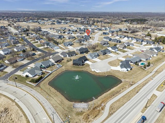 2701 W FALLEN OAK DRIVE, Appleton, WI 54913