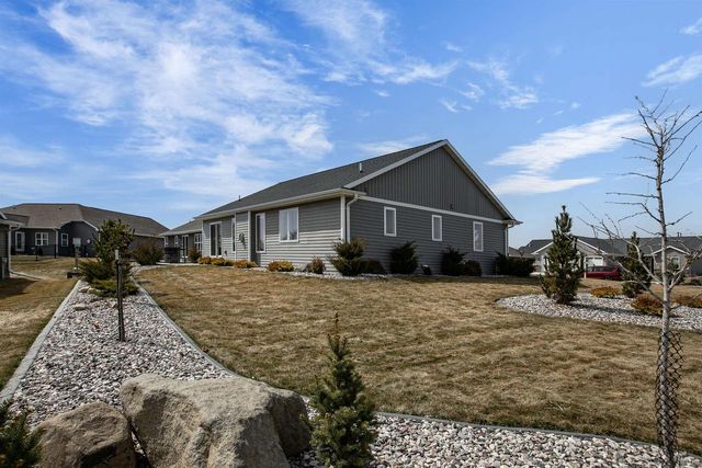 2701 W FALLEN OAK DRIVE, Appleton, WI 54913