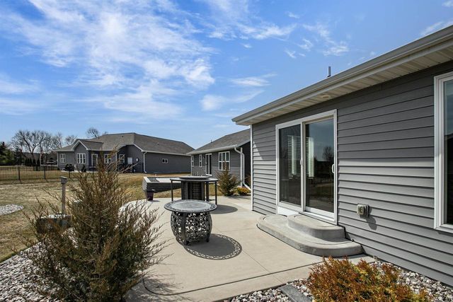 2701 W FALLEN OAK DRIVE, Appleton, WI 54913