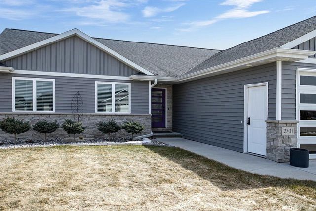 2701 W FALLEN OAK DRIVE, Appleton, WI 54913