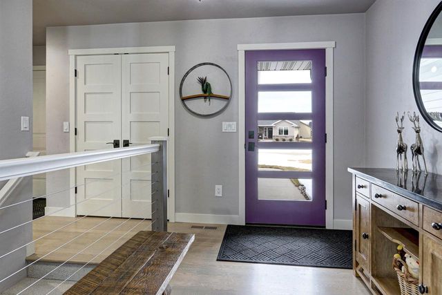 2701 W FALLEN OAK DRIVE, Appleton, WI 54913