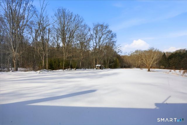 152 Mystic Road, North Stonington, CT 06359