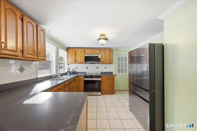 152 Mystic Road, North Stonington, CT 06359