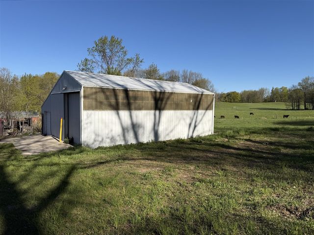 2290 E Warren Road, Shelby, MI 49455