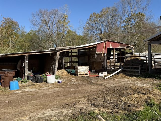 2290 E Warren Road, Shelby, MI 49455