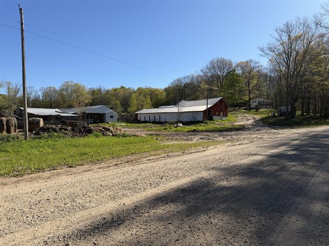 2290 E Warren Road, Shelby, MI 49455