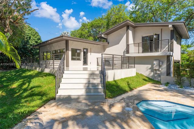 7920 SW 132nd St 0, Pinecrest, FL 33156