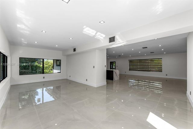 7920 SW 132nd St 0, Pinecrest, FL 33156