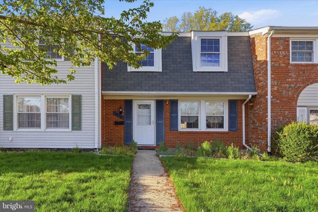 Image 1 of property listing at 12774 MIDWOOD LN, Bowie, MD 20715