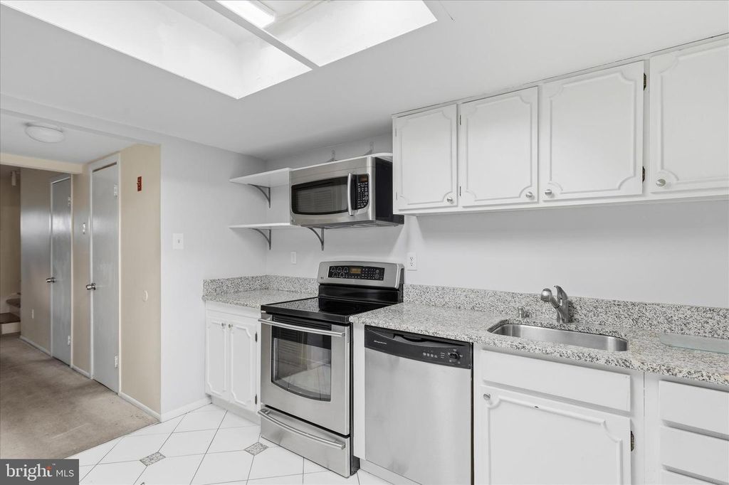 Image 12 of property listing at 12774 MIDWOOD LN, Bowie, MD 20715