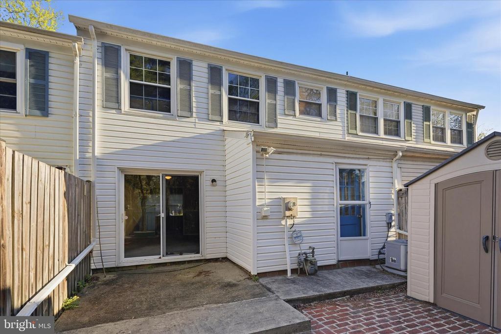 Image 24 of property listing at 12774 MIDWOOD LN, Bowie, MD 20715