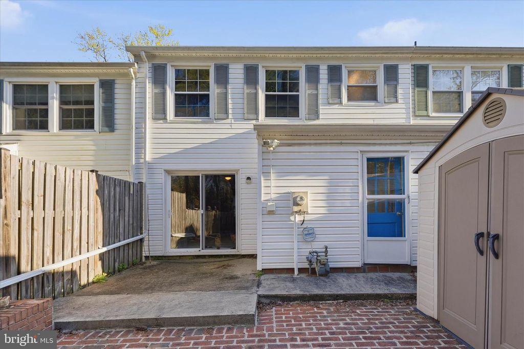 Image 25 of property listing at 12774 MIDWOOD LN, Bowie, MD 20715