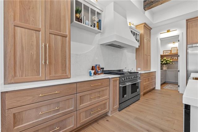 429 Sparkling Water Circle, Sunrise Beach, MO 65079