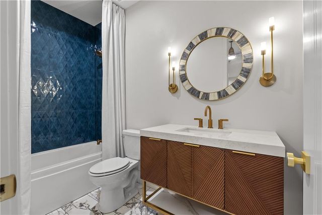 429 Sparkling Water Circle, Sunrise Beach, MO 65079