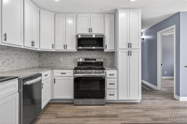 5211 Hunning Road, High Ridge, MO 63049