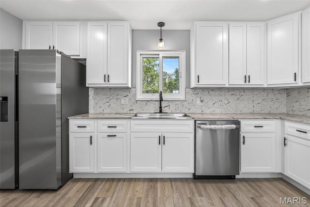 5211 Hunning Road, High Ridge, MO 63049