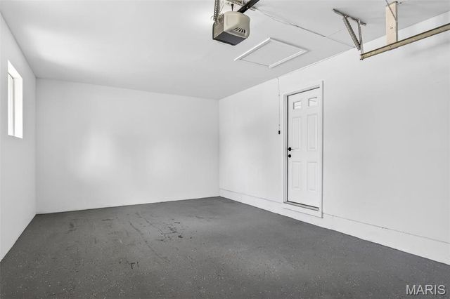 5211 Hunning Road, High Ridge, MO 63049