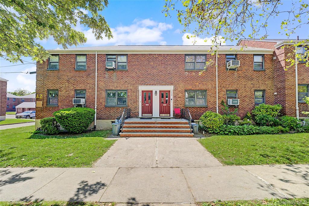 15-34 160th Street 635, Whitestone, NY 11357