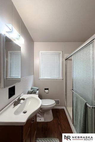 4605 N 55th Street, Omaha, NE 68104