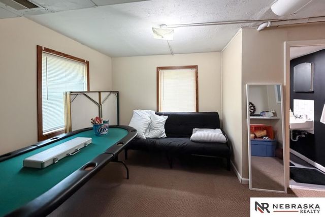 4605 N 55th Street, Omaha, NE 68104