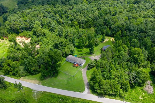 2025 Shiloh rd, Decatur, TN 37322