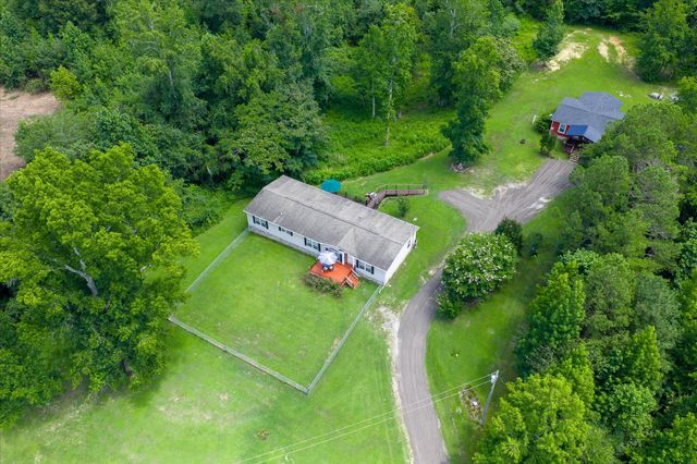 2025 Shiloh rd, Decatur, TN 37322