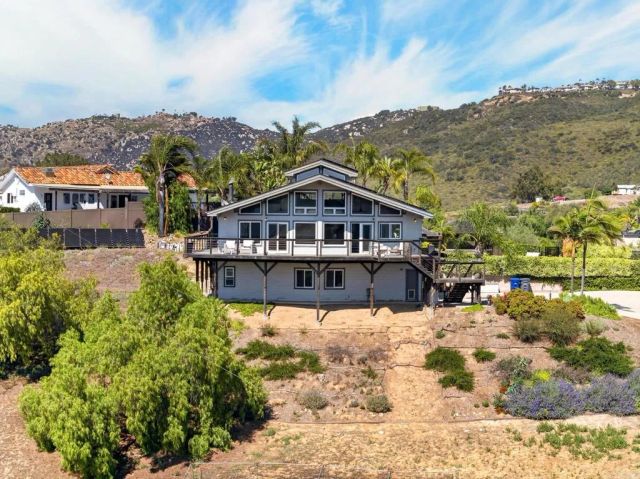 1190 Mulberry Drive, San Marcos, CA 92069