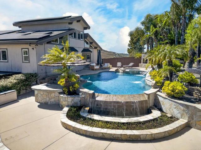 1190 Mulberry Drive, San Marcos, CA 92069