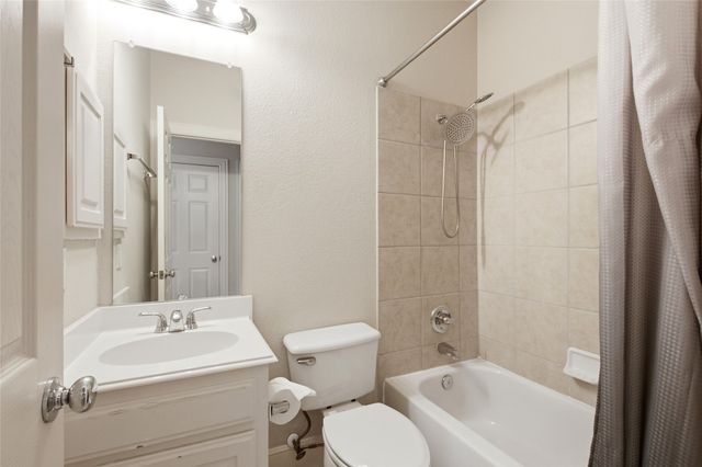 6925 Medallion Drive, Plano, TX 75024