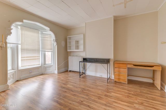 452 Hudson Avenue, Albany, NY 12203