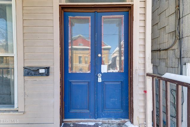 452 Hudson Avenue, Albany, NY 12203