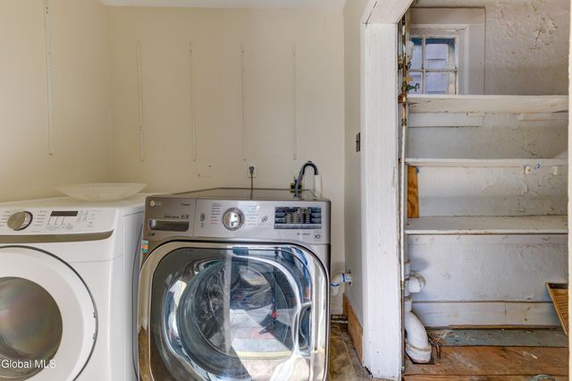 452 Hudson Avenue, Albany, NY 12203