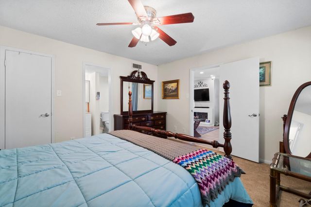12100 Melville Drive 302C, Montgomery, TX 77356