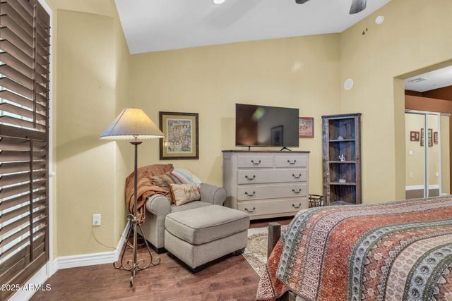 2458 E ROMA Avenue, Phoenix, AZ 85016